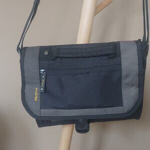 Targus Black/Gray Solid Messenger Bag Buckle & Zip, Adjustable Strap Pockets
